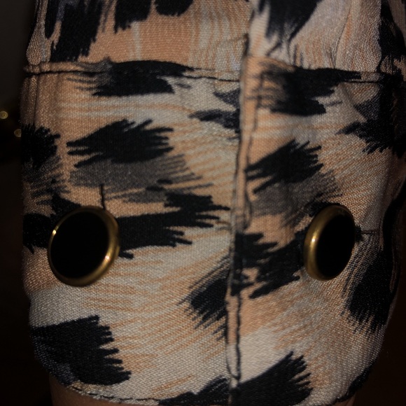 Elementz Animal Print Blouse with Banded Collar - Picture 4 of 6